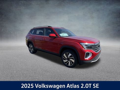 New 2025 Volkswagen Atlas SE image 2