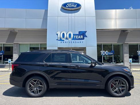 New 2026 Ford Explorer ST w/ Sun And Sound Package AWD/4WD image 2