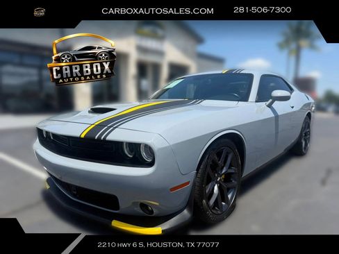 Used 2022 Dodge Challenger GT w/ Plus Package RWD image 1