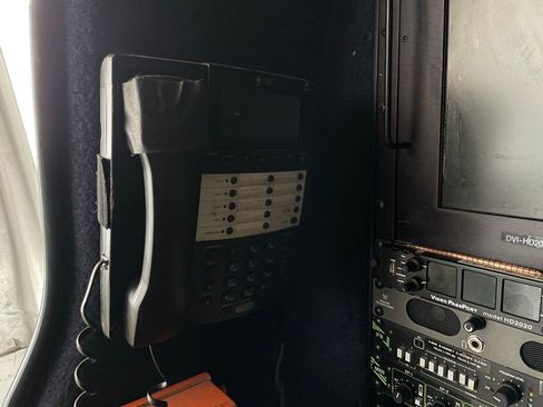 Used 2014 GMC Savana 3500 Extended image 23