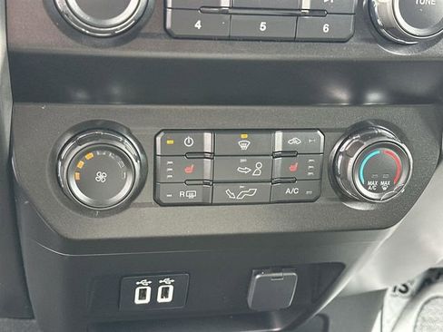 Used 2019 Ford F150 XLT w/ Equipment Group 302A Luxury image 33