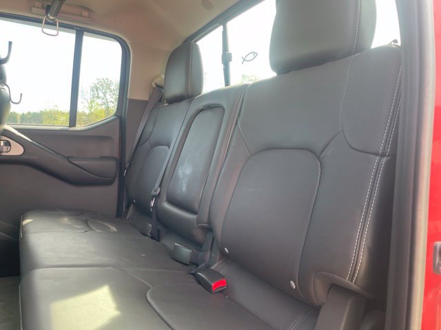 Used 2018 Nissan Frontier PRO-4X w/ Pro-4x Luxury Package AWD/4WD image 21