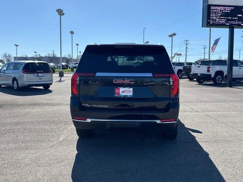 Certified 2025 GMC Yukon Elevation image 5