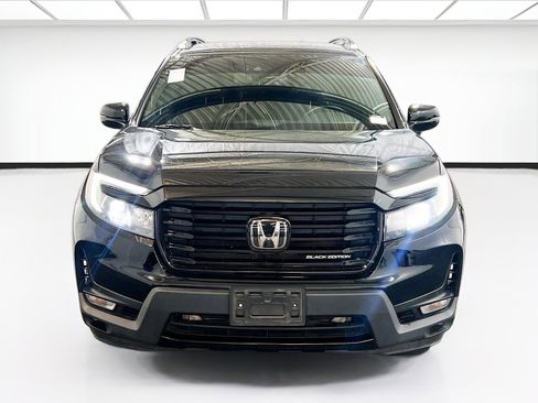 Used 2024 Honda Passport Black Edition image 2