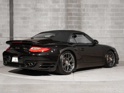 Used 2011 Porsche 911 4 Cabriolet AWD/4WD image 14