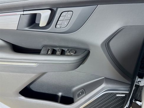 New 2026 Buick Enclave Preferred w/ Power Package image 16