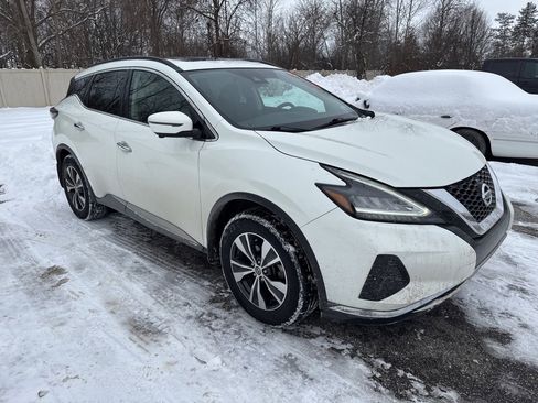 Used 2021 Nissan Murano SV image 2
