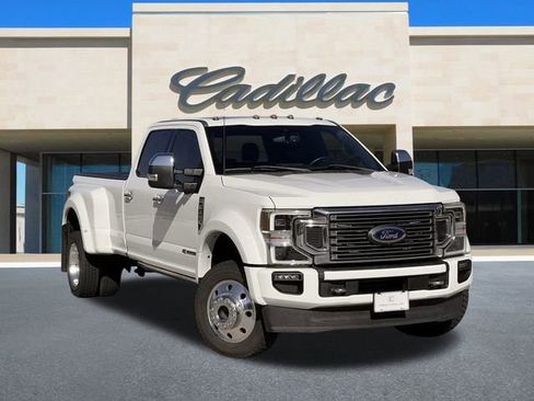 Used 2022 Ford F450 Platinum w/ FX4 Off-Road Package image 9