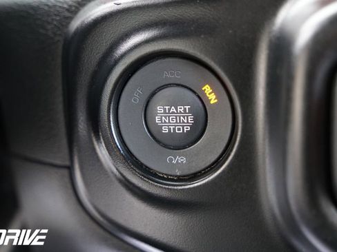 Used 2022 Jeep Gladiator Rubicon w/ Trailer Tow Package image 30