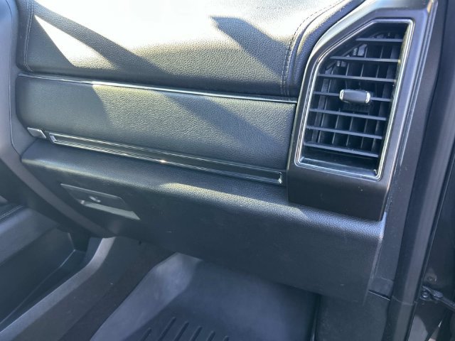 Certified 2021 Ford Expedition Limited RWD image 30
