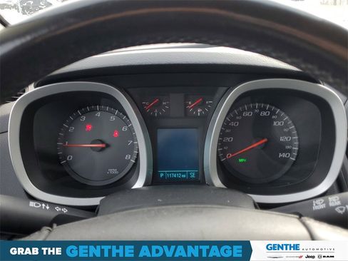 Used 2015 Chevrolet Equinox LT w/ Driver Convenience Package image 12