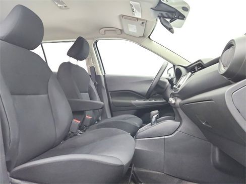 Used 2023 Nissan Kicks S image 24
