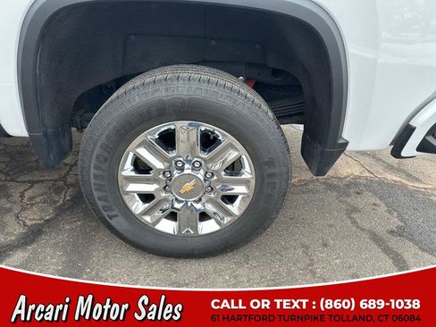 Used 2024 Chevrolet Silverado 2500 High Country w/ Technology Package image 14