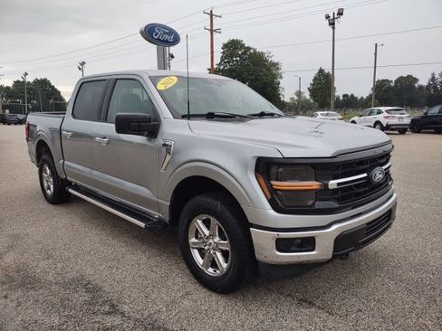 Used 2025 Ford F150 XLT w/ Equipment Group 301A Standard AWD/4WD image 8