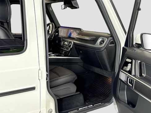 Used 2020 Mercedes-Benz G 63 AMG 4MATIC image 34