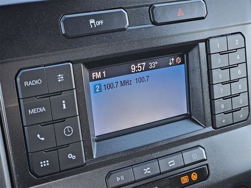 Used 2020 Ford F250 XL w/ Power Equipment Group image 12