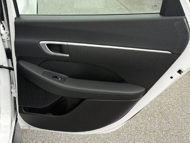 New 2026 Hyundai Sonata SE FWD image 18