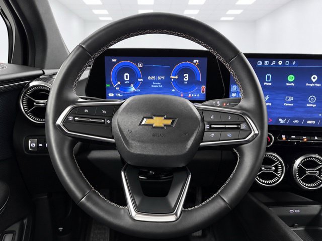 Used 2024 Chevrolet Blazer EV LT AWD/4WD image 28