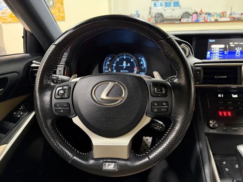 Used 2020 Lexus IS 300 F Sport image 49