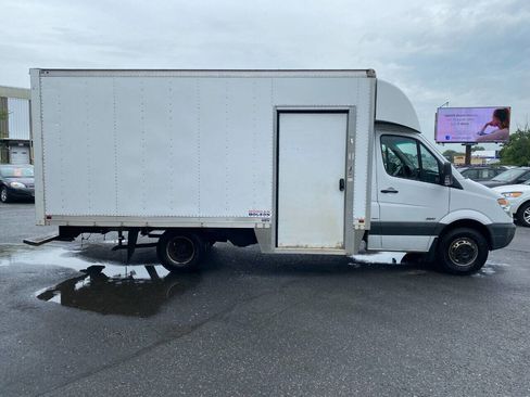 Used 2012 Mercedes-Benz Sprinter 3500 image 4