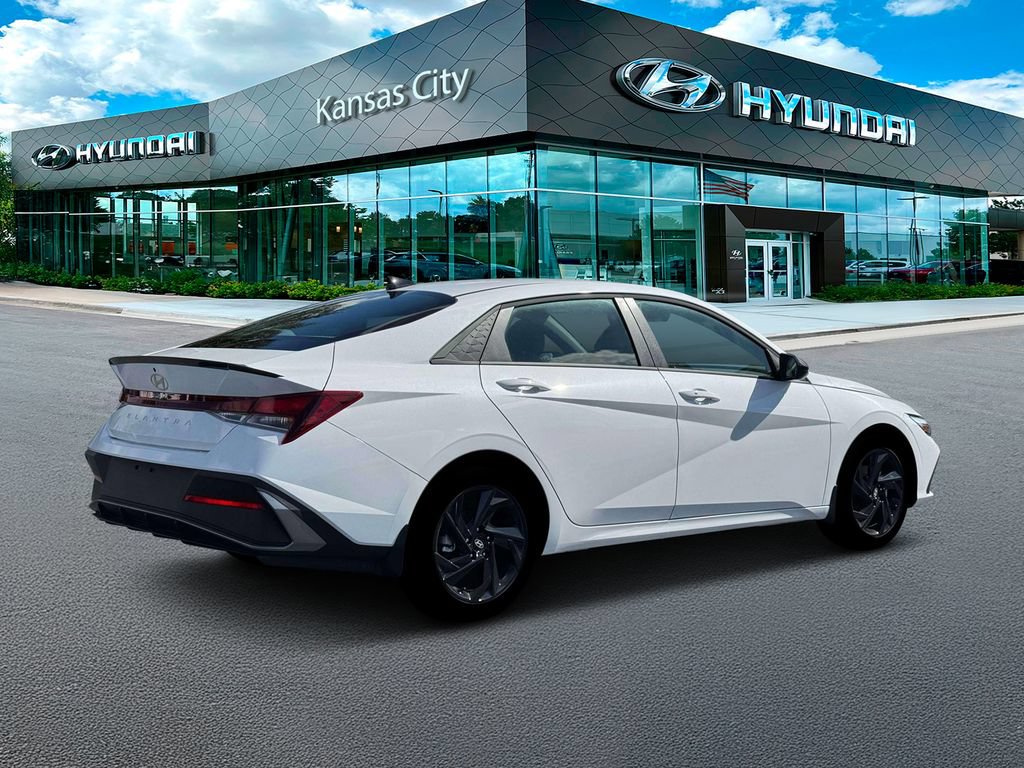 New 2026 Hyundai Elantra Sport FWD image 8