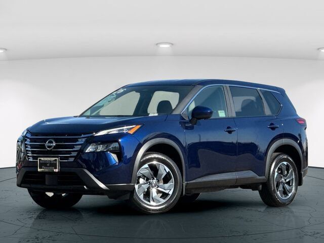 Used 2026 Nissan Rogue SV FWD image 2