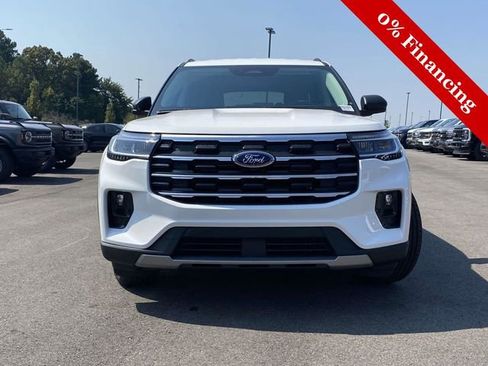 New 2025 Ford Explorer Active w/ Active Comfort Package image 8