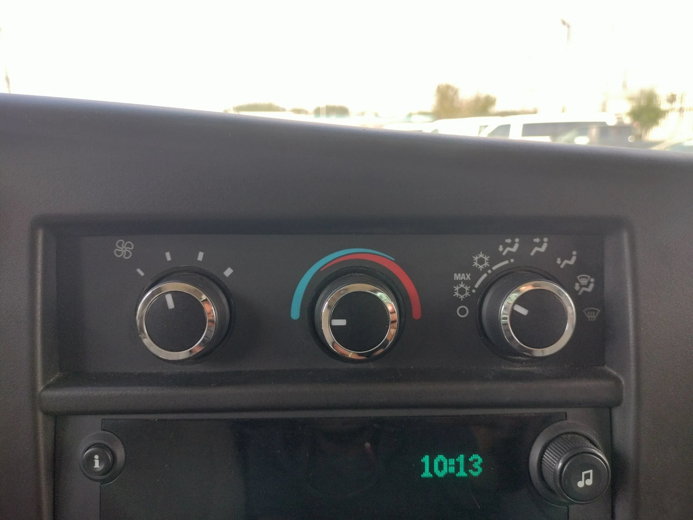 Used 2019 Chevrolet Express 2500 LS w/ Driver Convenience Package RWD image 39