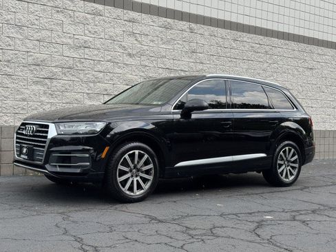 Used 2018 Audi Q7 3.0T Premium Plus w/ Premium Plus Package AWD/4WD image 12