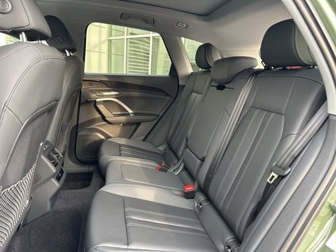 New 2025 Audi Q5 Premium image 12