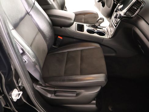 Used 2021 Jeep Grand Cherokee Laredo X AWD/4WD image 14