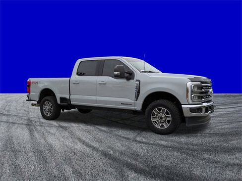 Certified 2025 Ford F350 Lariat w/ FX4 Off-Road Package image 2