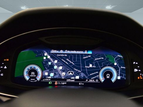 Used 2024 Audi Q7 3.0T Premium Plus AWD/4WD image 31