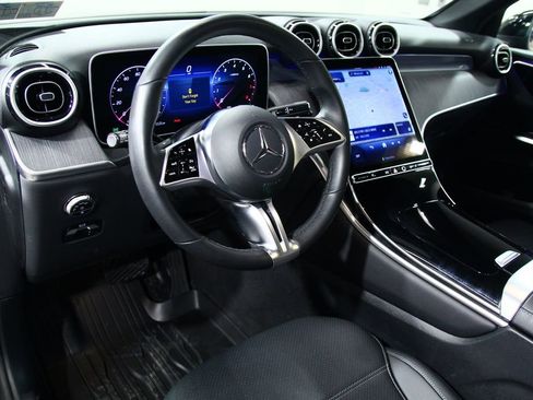 Certified 2025 Mercedes-Benz GLC 300 4MATIC image 20