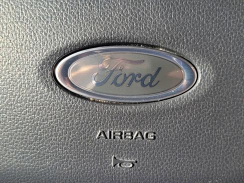 Used 2024 Ford F250 Platinum image 28