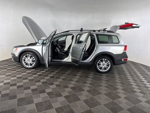 Used 2016 Volvo XC70 T5 Platinum AWD/4WD image 11
