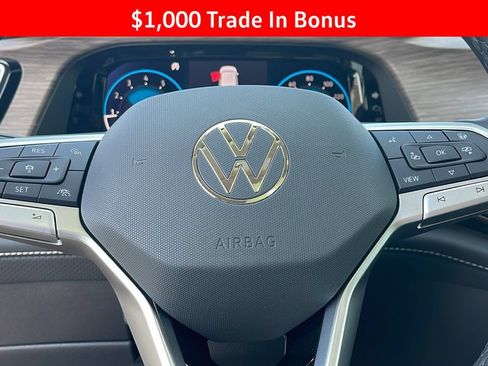 New 2025 Volkswagen Atlas SEL Premium R-Line AWD/4WD image 24