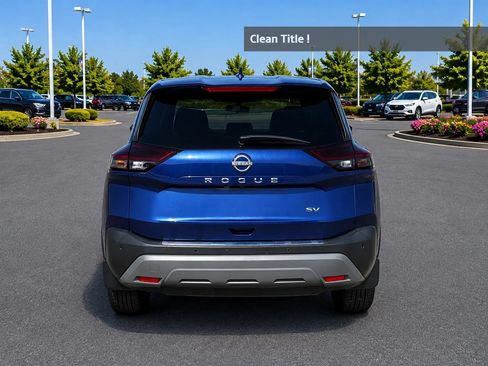 Used 2022 Nissan Rogue SV FWD image 4