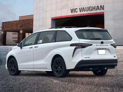 New 2026 Toyota Sienna XLE Woodland Edition