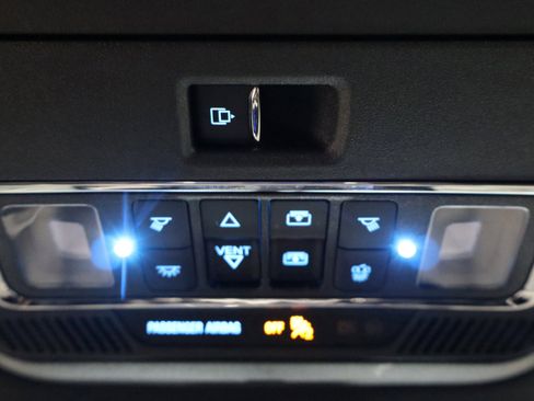 Used 2022 Ford F150 Platinum image 68