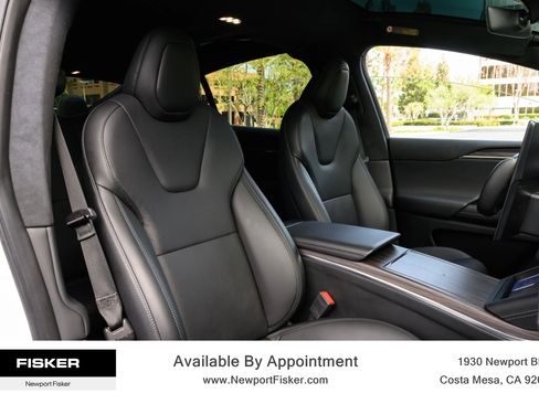 Used 2022 Tesla Model X image 36