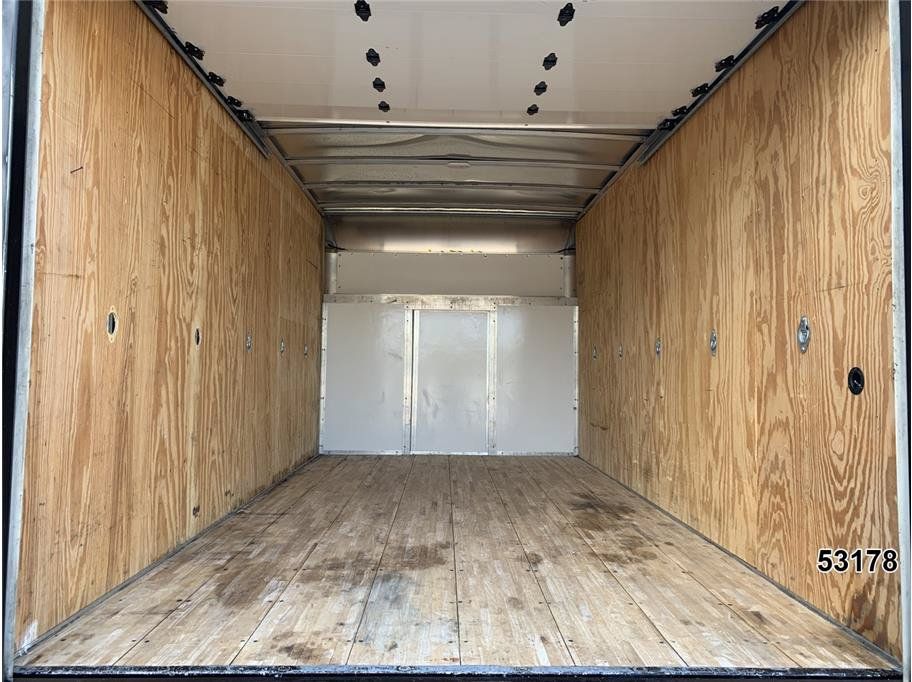 Used 2024 Ford E-450 and Econoline 450 Super Duty w/ Power Windows & Locks Group RWD image 9