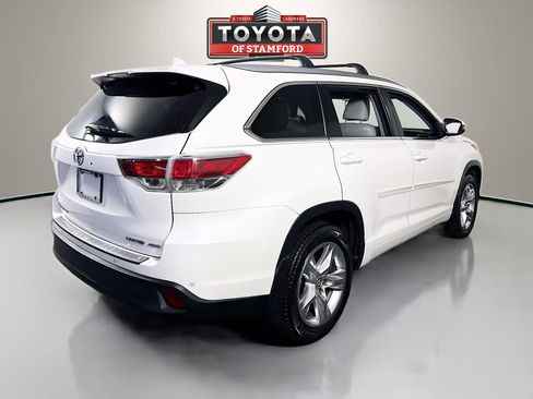 Certified 2016 Toyota Highlander Limited AWD/4WD image 7