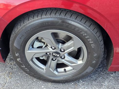 Used 2021 Kia K5 LXS image 30