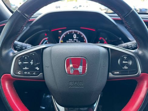 Used 2019 Honda Civic Type R image 17