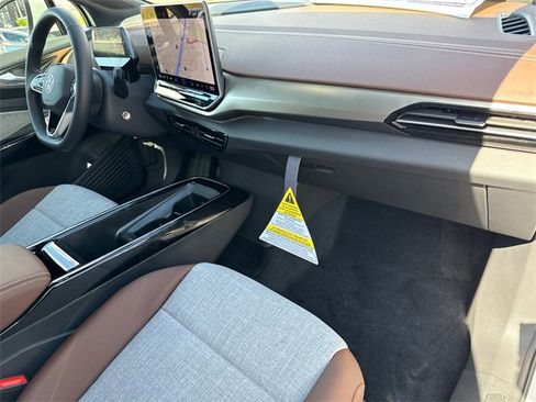 New 2025 Volkswagen ID.4 Pro image 20