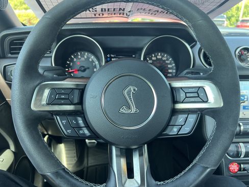 Used 2016 Ford Mustang Shelby GT350 w/ Technology Package RWD image 22
