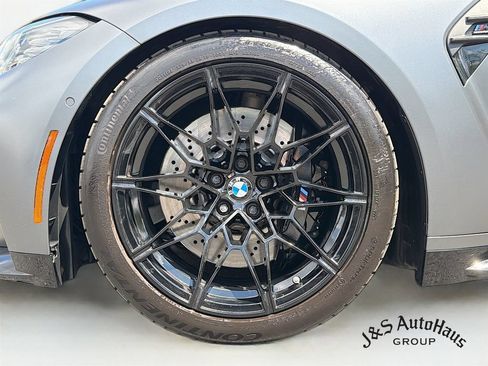 Used 2022 BMW M3 Competition w/ M Carbon Exterior Package AWD/4WD image 37