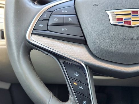 Used 2021 Cadillac XT5 Premium Luxury image 30
