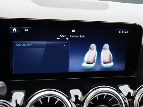 New 2025 Mercedes-Benz GLA 250 image 44